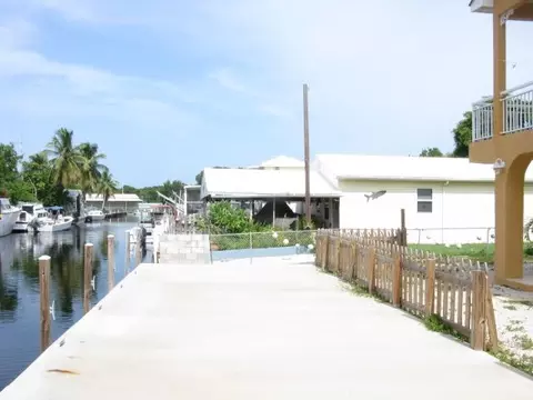447 Big Pine Key Rd, Key Largo, FL 33037 photo 3