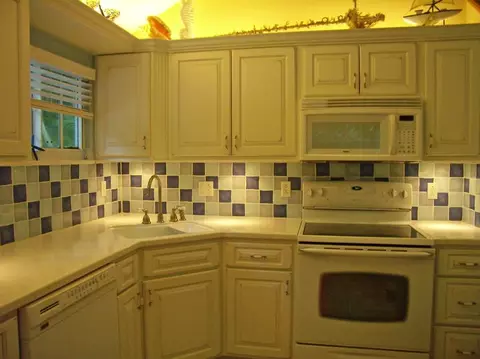 13 Dolphin Rd, Key Largo, FL 33037 photo 4