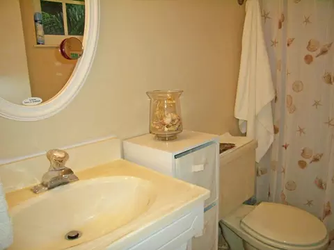 13 Dolphin Rd, Key Largo, FL 33037 photo 9