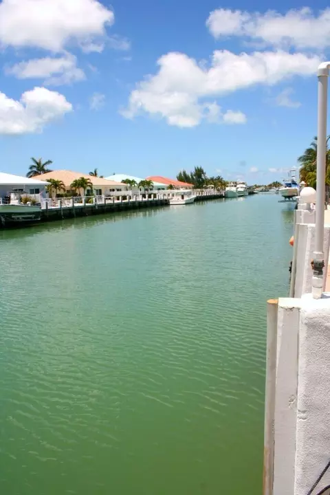 281 5th St, Key Colony, FL 33051 photo 2