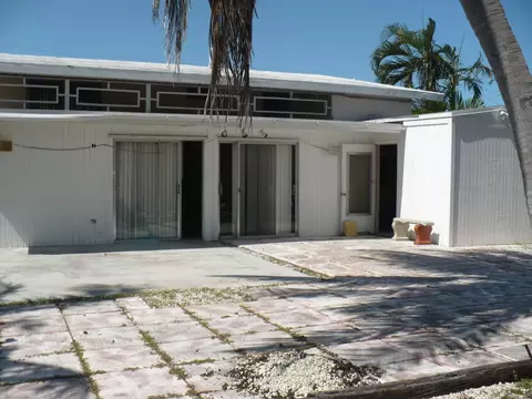 2120 Dolphin Dr, Marathon, FL 33050 photo 5