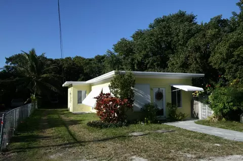 206 Jerome Ave, Islamorada, FL 33036 photo 1