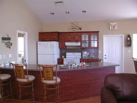 202 David Ln, Marathon, FL 33050 photo 5