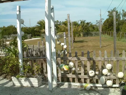 31675 Warner St, Big Pine Key, FL 33043 photo 6