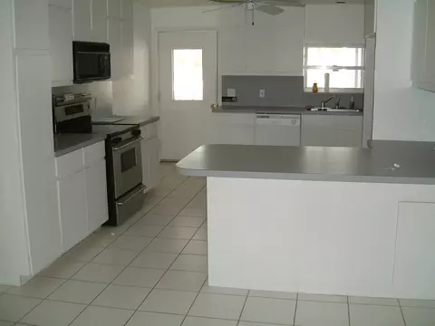 31675 Warner St, Big Pine Key, FL 33043 photo 4
