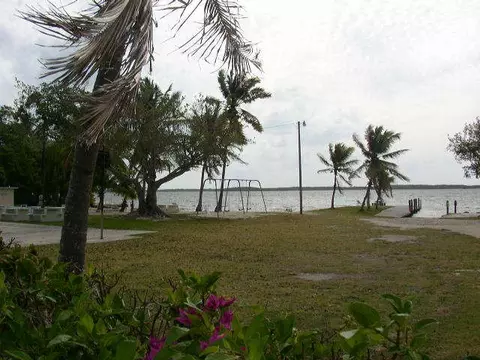 6 Bonefish Ave, Key Largo, FL 33037 photo 3