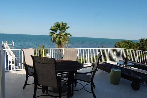 113 Windy Point Cir, Marathon, FL 33050 photo 17