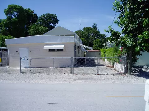 85 1st Ct, Key Largo, FL 33037 photo 2