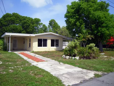 1433 Grouper Dr, Marathon, FL 33050 photo 1