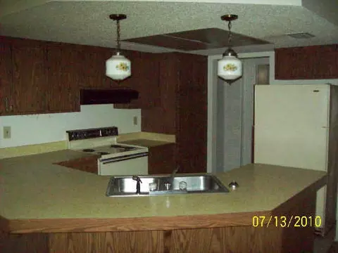 1355 Clovis Ln, Spring Hill, FL 34608 photo 2