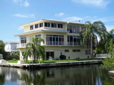 573 Pine Ln, Big Pine Key, FL 33043 photo 1
