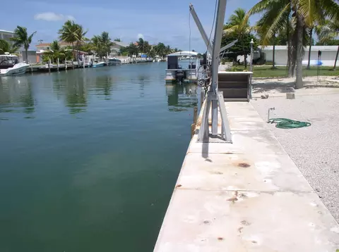 381 9th St #KEY colony, Key Colony Beach, FL 33051 photo 7