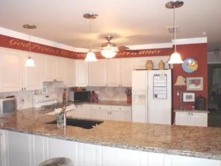 310 9th St #KEY colony, Key Colony Beach, FL 33051 photo 3