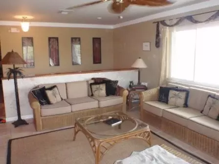 310 9th St #KEY colony, Key Colony Beach, FL 33051 photo 2