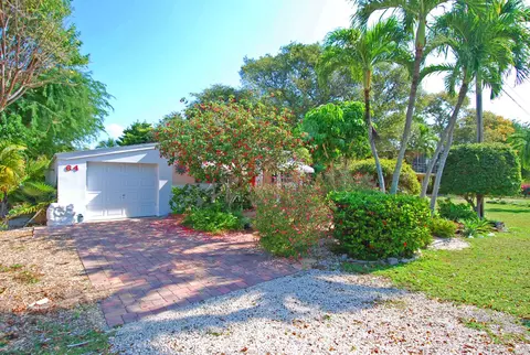64 Snapper Ave, Key Largo, FL 33037 photo 3