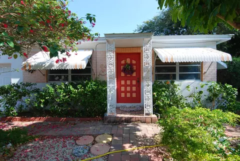 64 Snapper Ave, Key Largo, FL 33037 photo 2