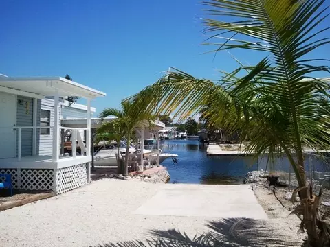 17 Eagle Dr, Key Largo, FL 33037 photo 2