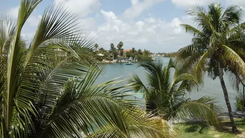 95 Coco Plum Dr #1B, Marathon, FL 33050 photo 2