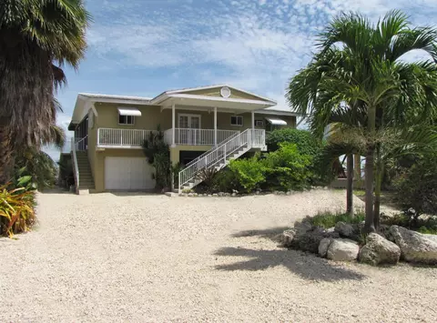 26 North Dr, Key Largo, FL 33037 photo 3