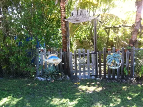 301 Ryan Ave, Key Largo, FL 33037 photo 1