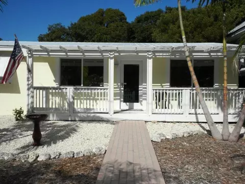 64 Bonefish Ave, Key Largo, FL 33037 photo 2