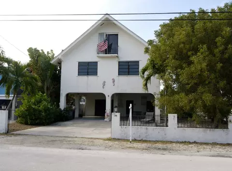 70 E Cahill Ct, Big Pine Key, FL 33043 photo 1