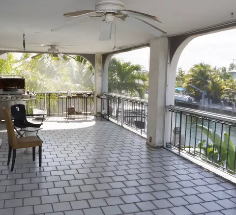 70 E Cahill Ct, Big Pine Key, FL 33043 photo 9