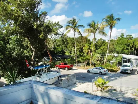 35 Dolphin Rd, Key Largo, FL 33037 photo 14