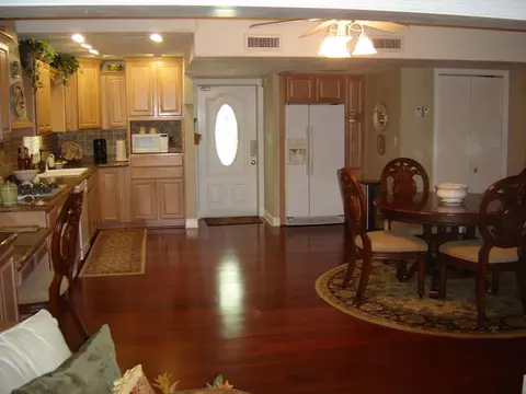233 Apache St, Plantation Key, FL 33036 photo 11