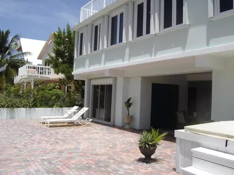 233 Apache St, Plantation Key, FL 33036 photo 29