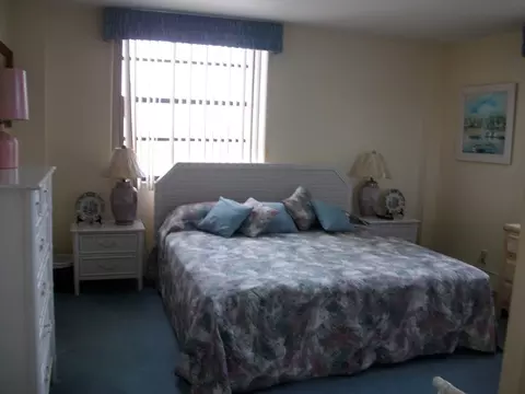 2000 Coco Plum Dr Apt #704, Marathon, FL 33050 photo 3