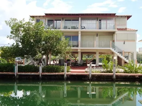 551 8th St #KEY colony, Key Colony Beach, FL 33051 photo 3