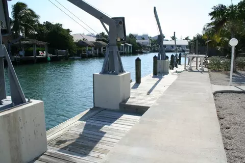 240 9th St #KEY colony, Key Colony Beach, FL 33051 photo 9
