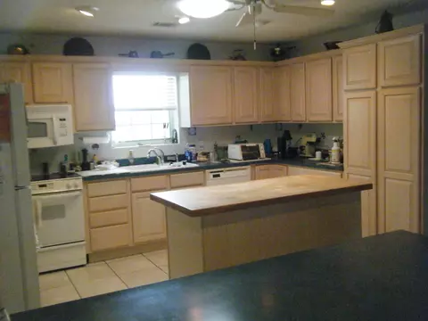 119 W Bruce Ct, Marathon, FL 33050 photo 6