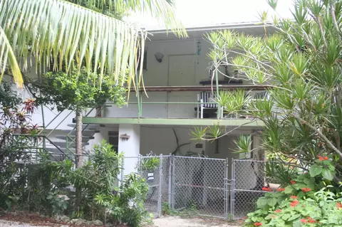 207 Apache St, Plantation Key, FL 33036 photo 2