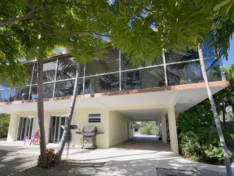 208 Mohawk St, Tavernier, FL 33070 photo 5