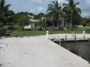 1069 Gordon Dr, Big Pine Key, FL 33043 photo 4