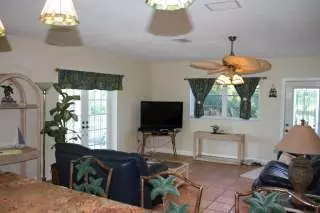 172 E Cahill Ct, Big Pine Key, FL 33043 photo 15