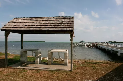 504 N Ruby Ave, Key Largo, FL 33037 photo 2