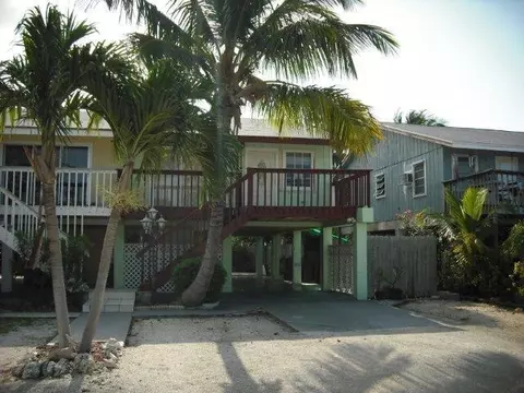 57548 Bailey St, Marathon, FL 33050 photo 1