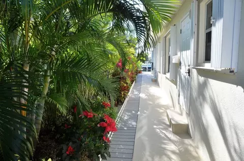 261 10th St #KEY colony, Key Colony Beach, FL 33051 photo 3