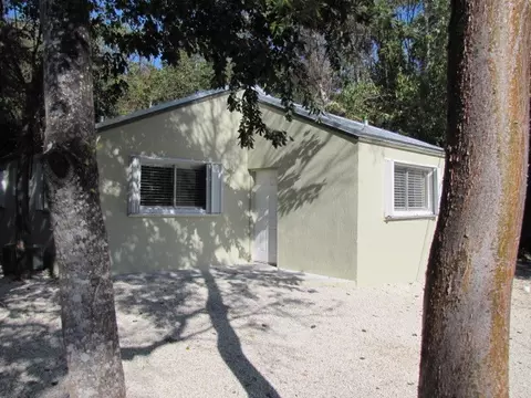 29 Robert St, Key Largo, FL 33037 photo 1