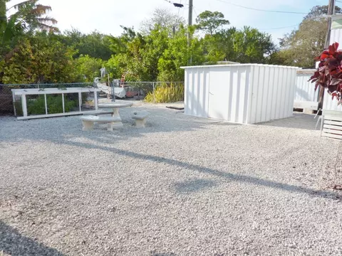 142 Sands Rd, Big Pine Key, FL 33043 photo 3