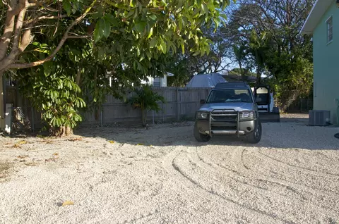 423 4th Rd, Key Largo, FL 33037 photo 23