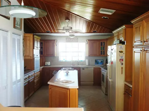52 Mutiny Pl, Key Largo, FL 33037 photo 9