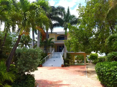 52 Mutiny Pl, Key Largo, FL 33037 photo 2