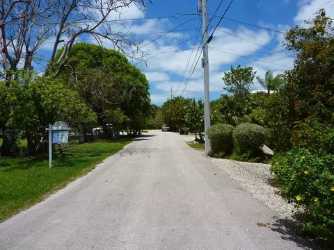492 Pine Ln, Big Pine Key, FL 33043 photo 24