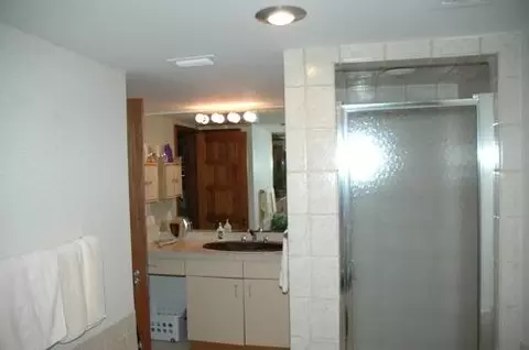 101 E Ocean Dr UNIT C-305, Key Colony Beach, FL 33051 photo 13