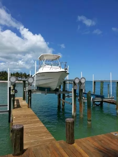101 E Ocean Dr UNIT C-305, Key Colony Beach, FL 33051 photo 22