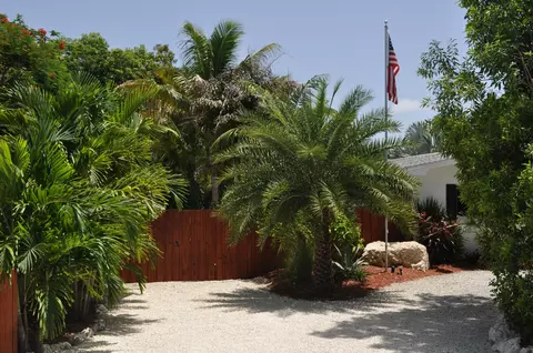19 Bonefish Ave, Key Largo, FL 33037 photo 5